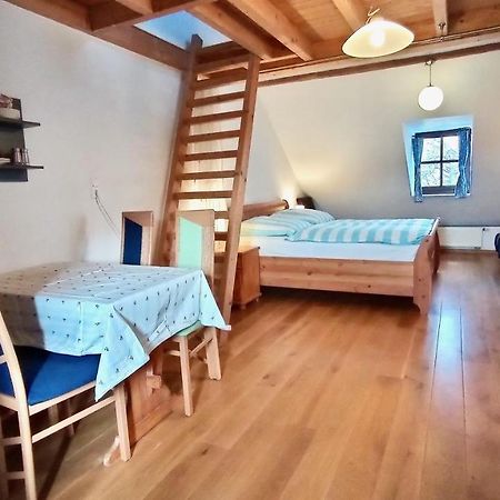 Ferienappartement Rondine Bekond Екстериор снимка