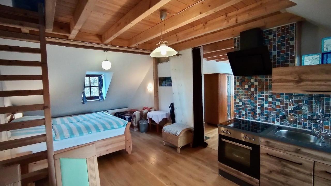 Ferienappartement Rondine Bekond Екстериор снимка